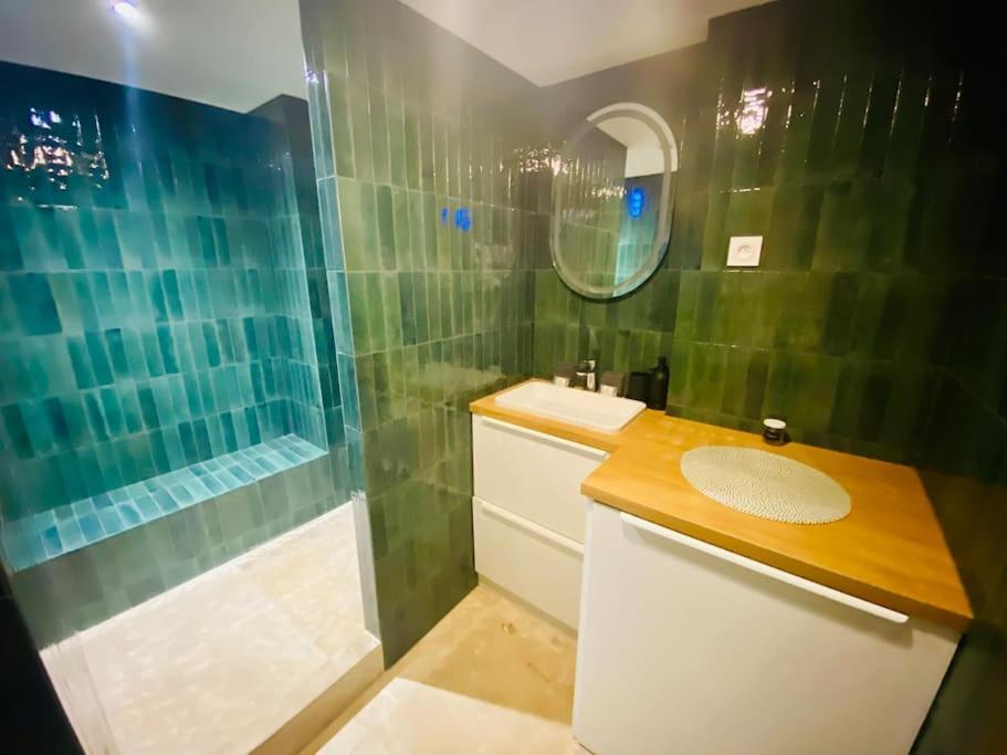 "Le Refuge" Duplex Quartier Haut, Climatise سُت المظهر الخارجي الصورة